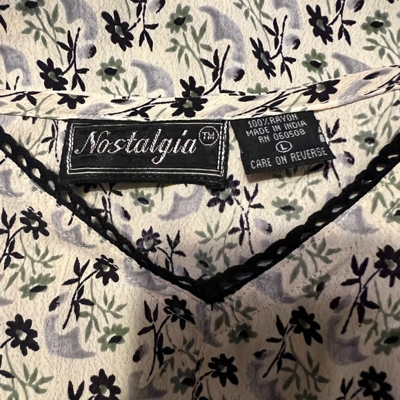 Vintage Nostalgia dress - Picture 7 of 7